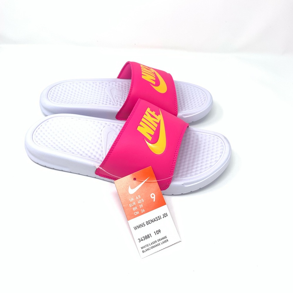 NWT NIKE BENASSI JDI SLIDES SIZE 9